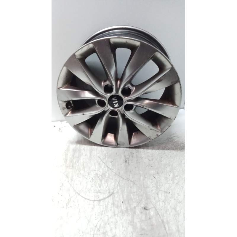 Recambio de juego llantas para kia cee´d 1.4 cat referencia OEM IAM 52910D4250 7.517 