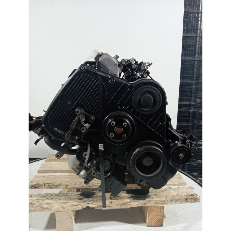 Recambio de motor completo para kia carnival td ls referencia OEM IAM J3 58379 BOSCH