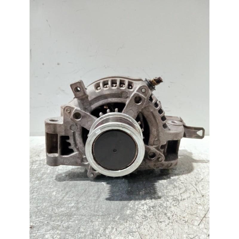 Recambio de alternador para toyota corolla verso (r1) referencia OEM IAM 270600G011 1042104521 