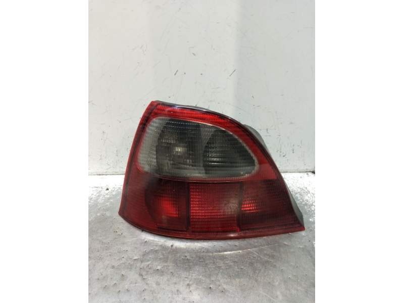 Recambio de piloto trasero izquierdo para mg zr 2.0 td referencia OEM IAM   