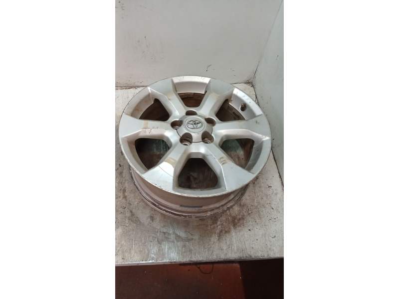 Recambio de juego llantas para toyota rav 4 (a2) referencia OEM IAM   