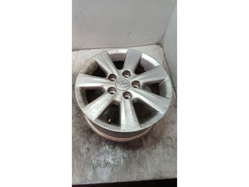 Recambio de llanta para toyota yaris 1.3 16v cat referencia OEM IAM 156J HL45182 