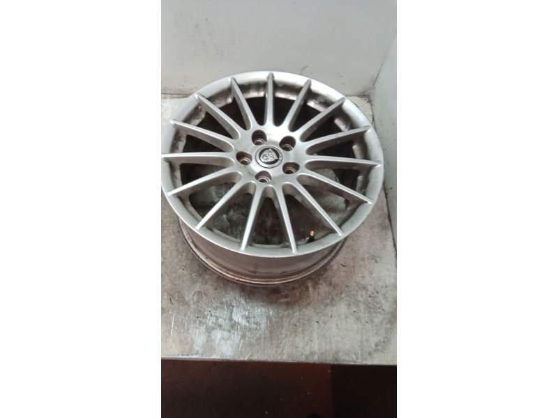 Recambio de llanta para jaguar xf 2.7 v6 diesel luxury referencia OEM IAM 7.5J17CH  