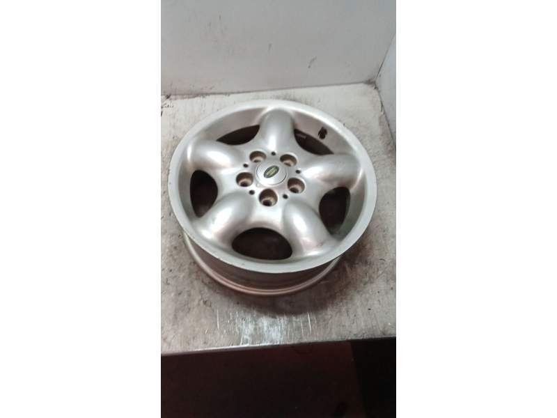 Recambio de llanta para land rover defender (ld) 2.5 td5 referencia OEM IAM 6J16H2  