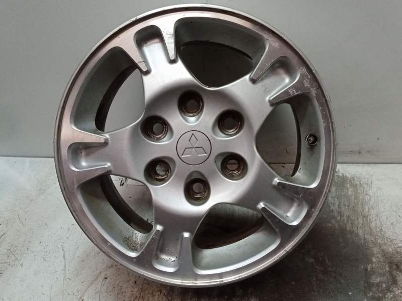 Recambio de llanta para mitsubishi montero (v60/v70) 2.5 td cat referencia OEM IAM J16X7JJ ET48  RAYADA