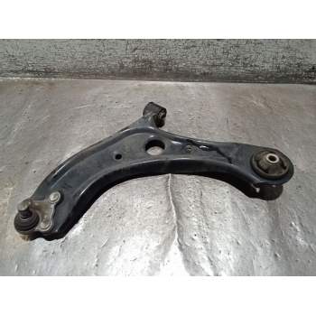 BRAZO SUSPENSION INFERIOR DELANTERO IZQUIERDO 17CRDI 2015