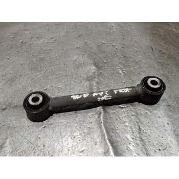 BRAZO SUSPENSION INFERIOR TRASERO DERECHO ANTERIOR 17CRDI 2015