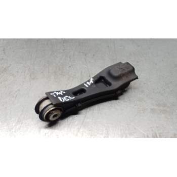 BRAZO SUSPENSION INFERIOR TRASERO DERECHO A2463520788 200CDI 2014
