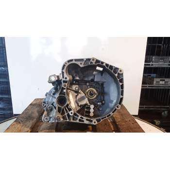 CAJA CAMBIOS 2 46 5V 8865617