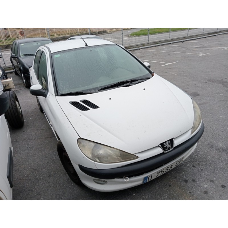 peugeot 206 berlina del año 1999