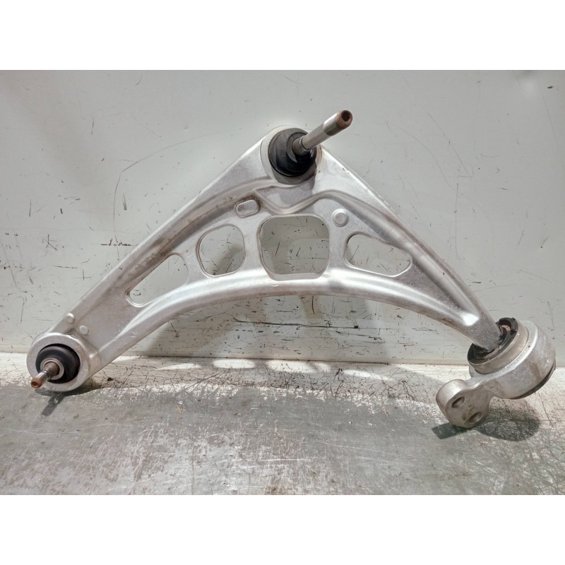 Recambio de brazo suspension inferior delantero izquierdo para bmw serie 3 berlina (e46) referencia OEM IAM   