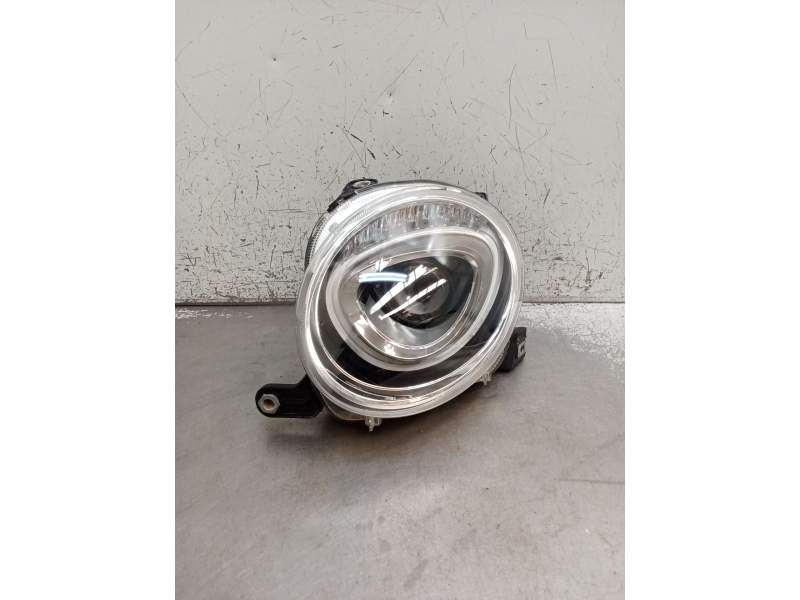 Recambio de faro izquierdo para fiat 500 312 1.0 hybrid referencia OEM IAM   