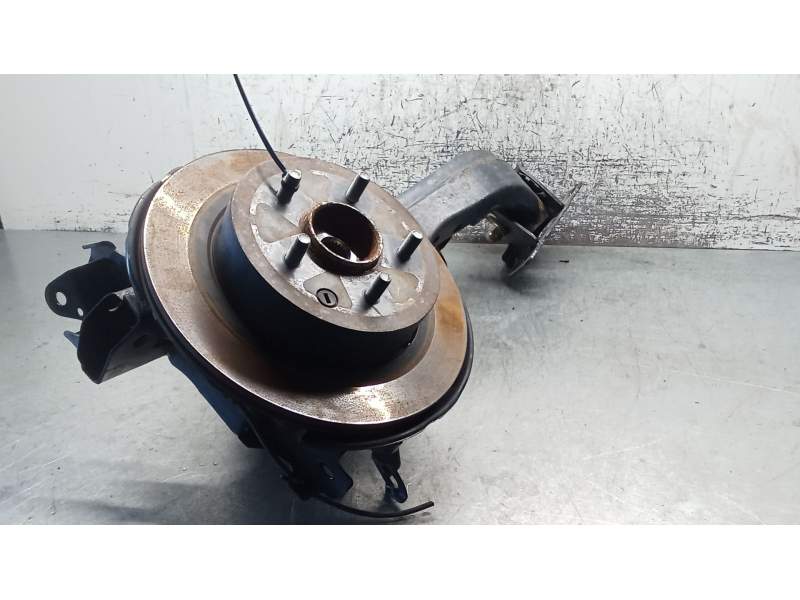 Recambio de mangueta trasera izquierda para nissan x-trail (t31) xe referencia OEM IAM  20DCI 2007