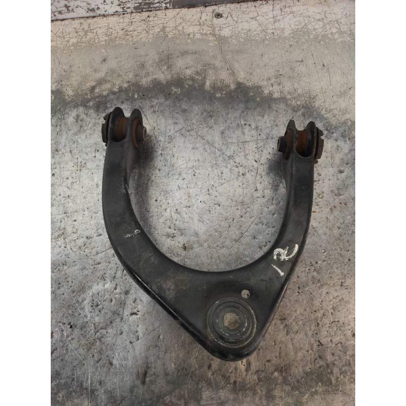 Recambio de brazo suspension superior delantero izquierdo para lexus is200 (ds2/is2) 220d referencia OEM IAM   