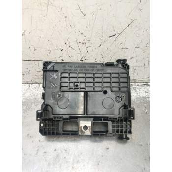 CAJA RELES / FUSIBLES 9664997880 B0SM00 2006