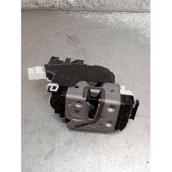 MOTOR CIERRE CENTRALIZADO DELANTERO DERECHO A0997202201 4P 2014