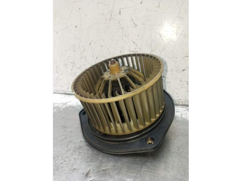 Recambio de motor calefaccion para lancia y10 (156_) 1.1 i.e. fire (156ag) referencia OEM IAM   1989
