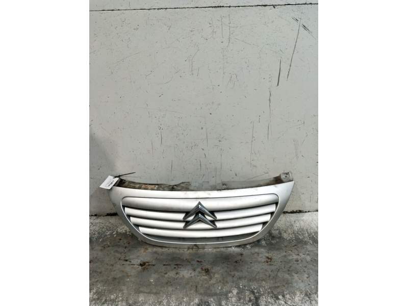 Recambio de rejilla delantera para citroën c3 i (fc_, fn_) 1.4 hdi referencia OEM IAM   2002