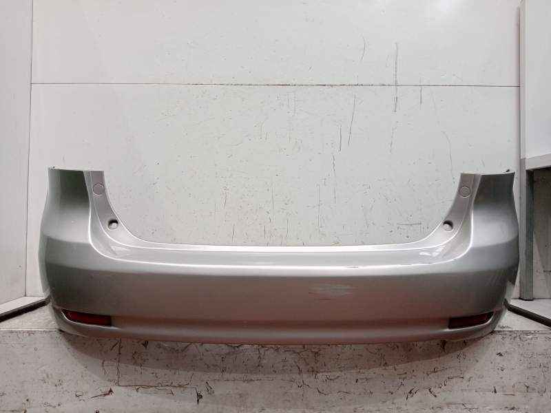 Recambio de paragolpes trasero para toyota avensis station wagon (_t27_) 2.0 d-4d (adt270_) referencia OEM IAM   2005