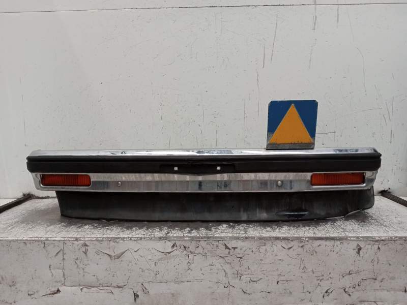 Recambio de paragolpes delantero para gmc jimmy 2.8 4x4 referencia OEM IAM   1984
