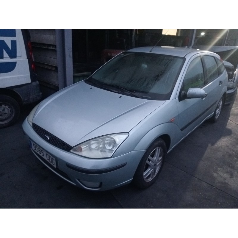 ford focus berlina (cak) del año 2003