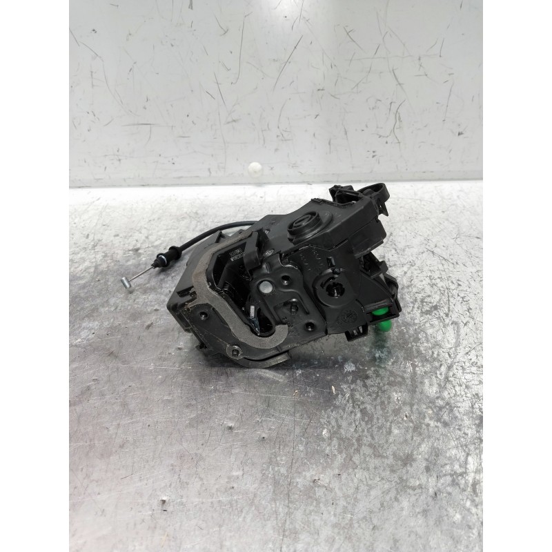 Recambio de motor cierre centralizado trasero izquierdo para peugeot 308 referencia OEM IAM 9835418488  5P