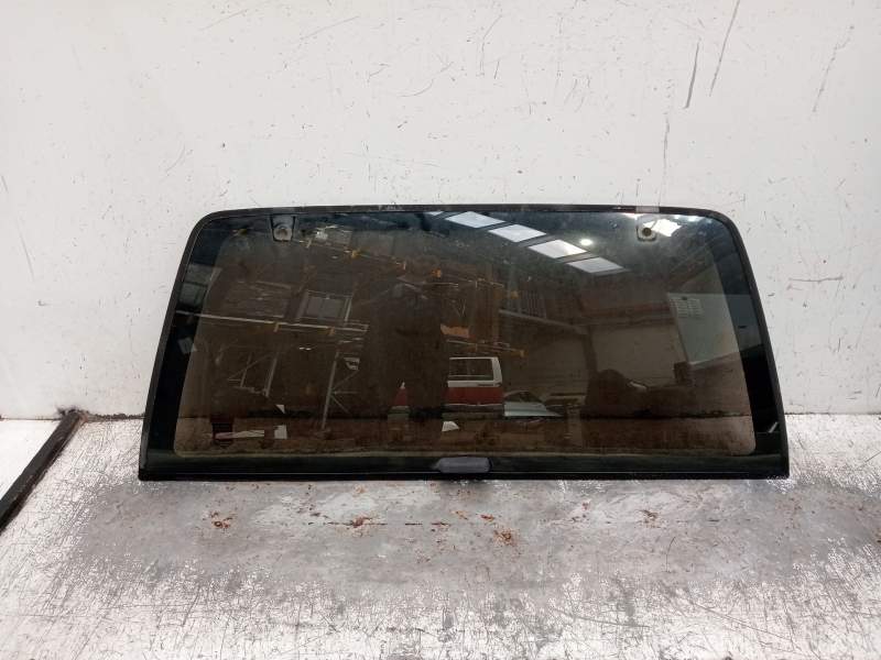 Recambio de porton trasero para gmc jimmy 2.8 4x4 referencia OEM IAM  3P SUPERIOR 1984