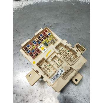 CAJA RELES / FUSIBLES 91950D3510 TL35101506155335 2015