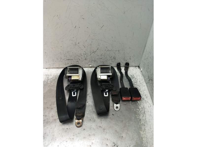 Recambio de juego cinturones trasero para seat altea (5p1) 2.0 tdi 16v referencia OEM IAM  5P 2004