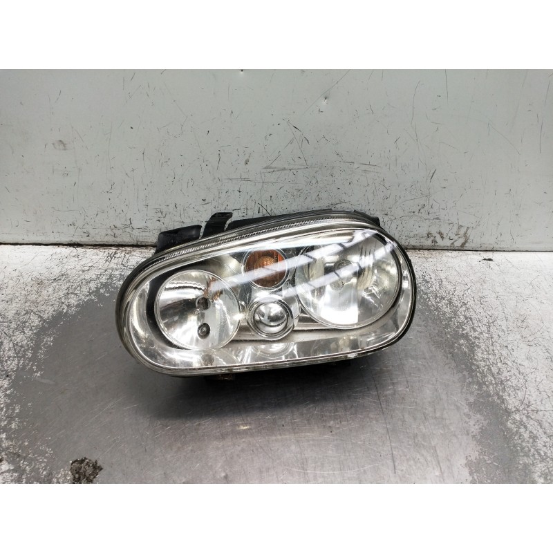 Recambio de faro izquierdo para volkswagen golf iv berlina (1j1) referencia OEM IAM 1J1941015B  