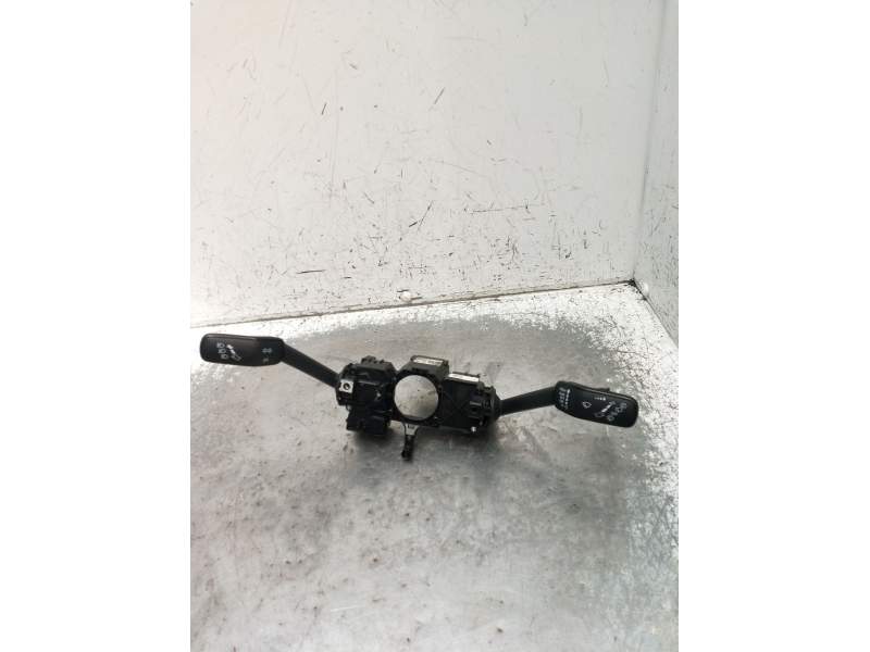 Recambio de mando luces para volkswagen polo v (6r1, 6c1) 1.4 tdi referencia OEM IAM 6C0953501  2009