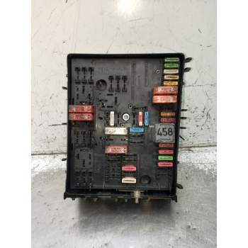 CAJA RELES / FUSIBLES 1K0937124H 2004