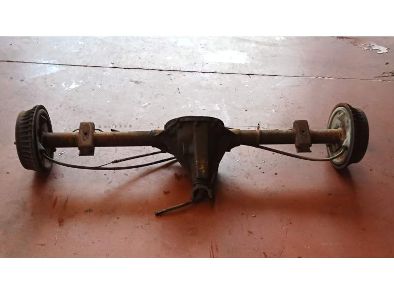 Recambio de puente trasero para gmc jimmy 2.8 4x4 referencia OEM IAM TAMBOR 26G 1984
