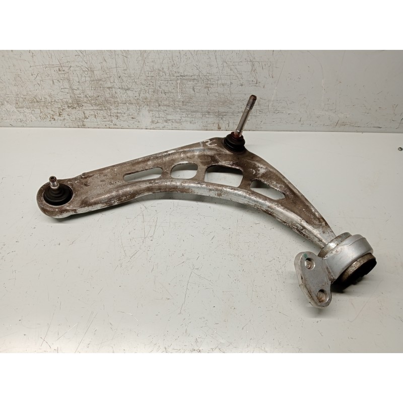 Recambio de brazo suspension inferior delantero izquierdo para bmw serie 3 berlina (e46) referencia OEM IAM   