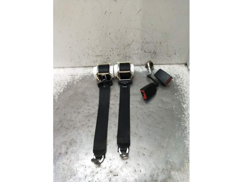 Recambio de juego cinturones trasero para audi a3 (8p1) 2.0 tdi 16v referencia OEM IAM  3P 2004
