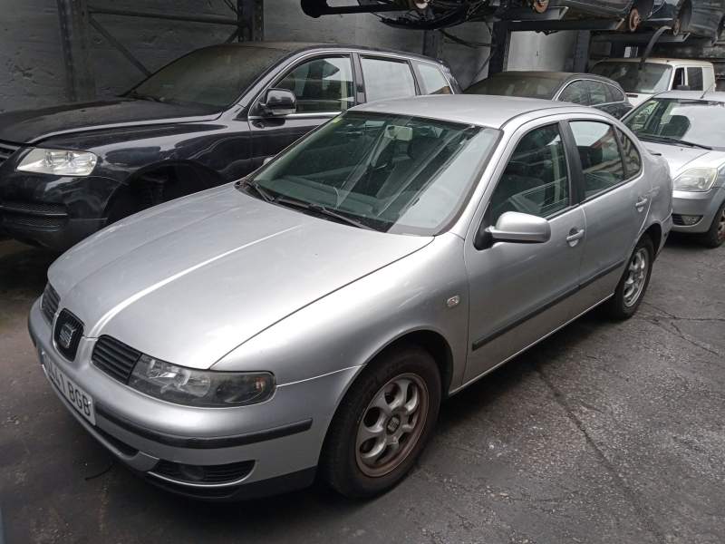 seat toledo ii (1m2) del año 2001