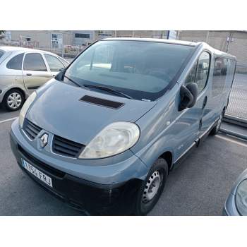 RENAULT TRAFIC II Autobús (JL) de desguace