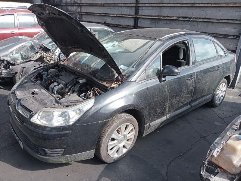 CITROËN C4 I SEDÁN