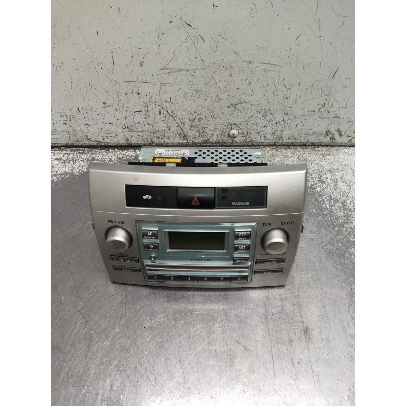 Recambio de sistema audio / radio cd para toyota corolla verso (r1) referencia OEM IAM   