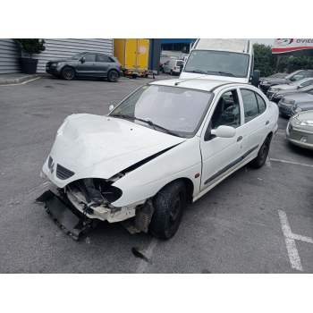 RENAULT MEGANE I Classic (LA0/1_) de desguace