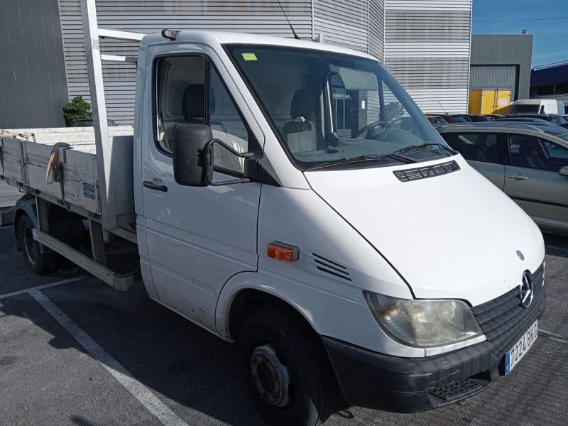 MERCEDES-BENZ SPRINTER 4-T CAJA/CHASIS (B904)
