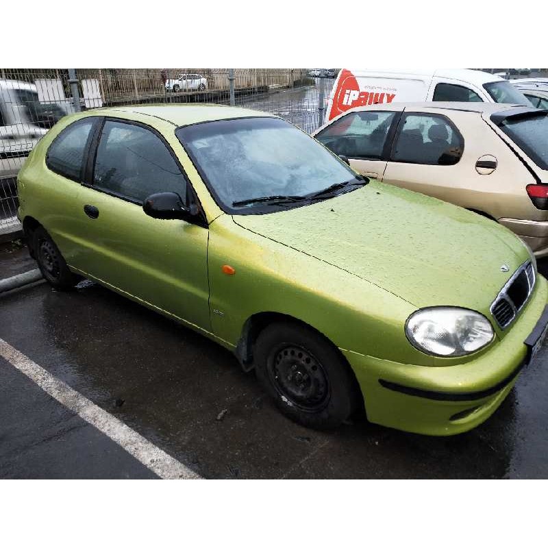 daewoo lanos del año 2002