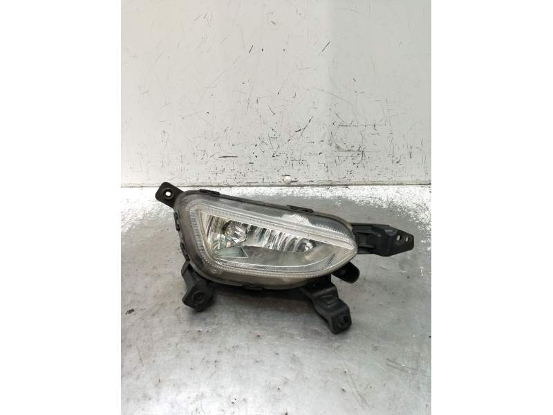 Recambio de faro antiniebla izquierdo para hyundai tucson (tl, tle) 1.7 crdi referencia OEM IAM   2015