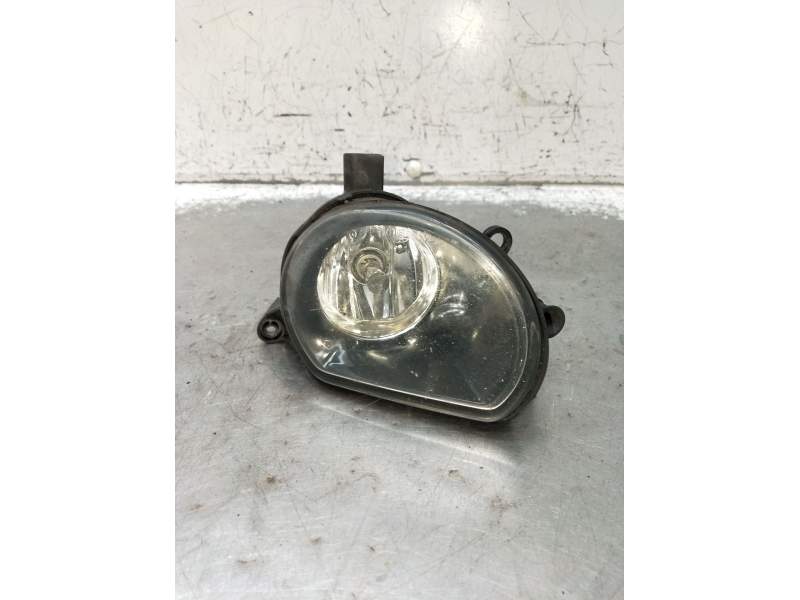 Recambio de faro antiniebla izquierdo para audi a3 (8p1) 2.0 tdi 16v referencia OEM IAM   2004