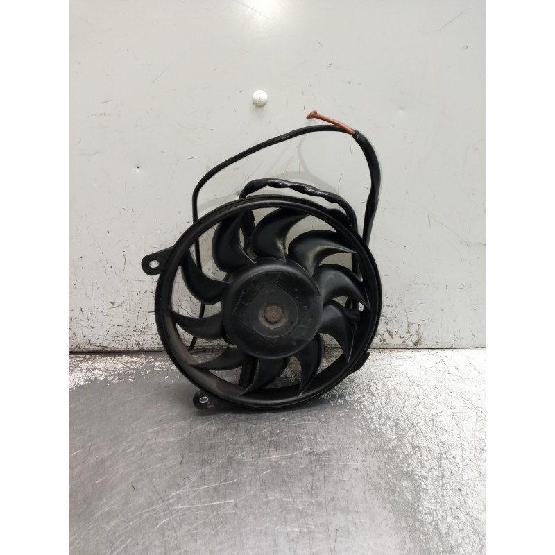 Recambio de electroventilador para audi a8 (d2) referencia OEM IAM 441121197D  