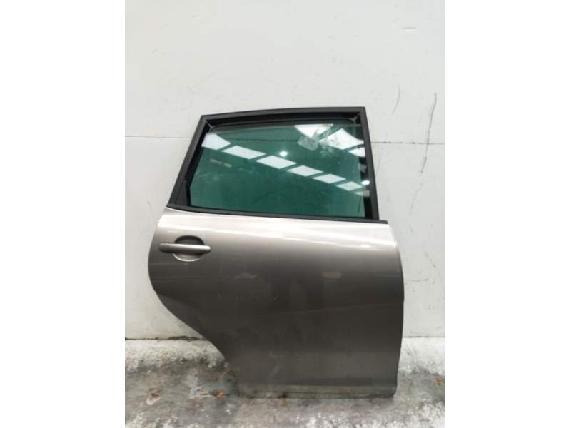 Recambio de puerta trasera derecha para seat toledo iii (5p2) 2.0 tdi 16v referencia OEM IAM  5P 2004