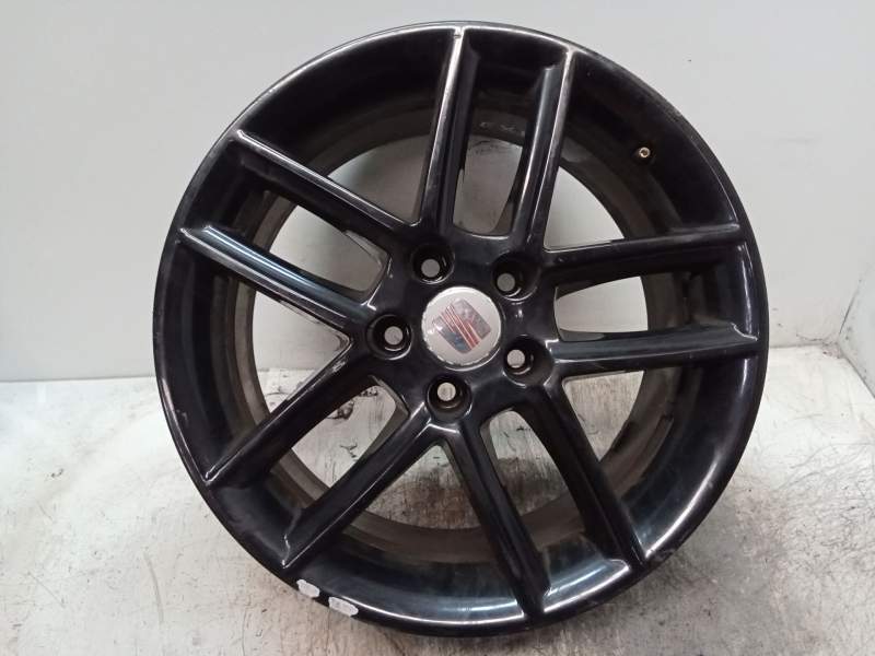 Recambio de llanta para seat exeo (3r2) 2.0 tdi referencia OEM IAM 75JX17H2 ET42 3R0601025A RAYADA