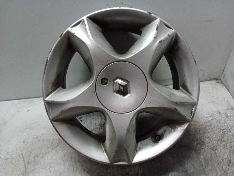 Recambio de llanta para renault modus 1.5 dci diesel referencia OEM IAM 6JX16CH ET50 4X100 8200232653 RAYADA