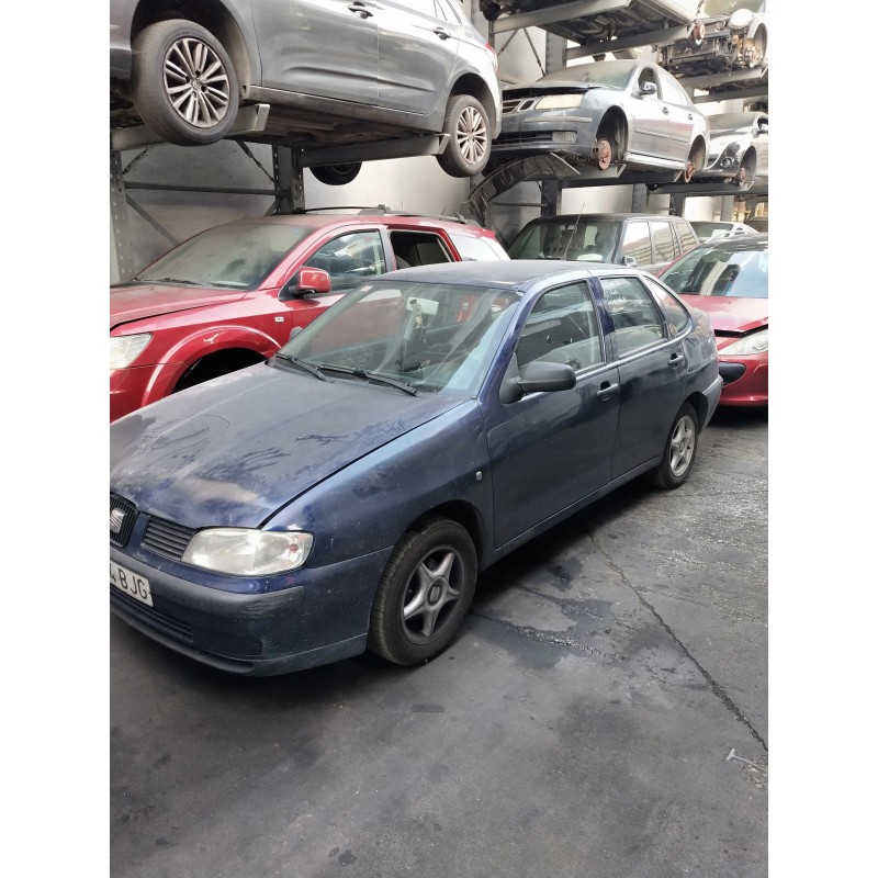 seat cordoba berlina (6k2) del año 2001