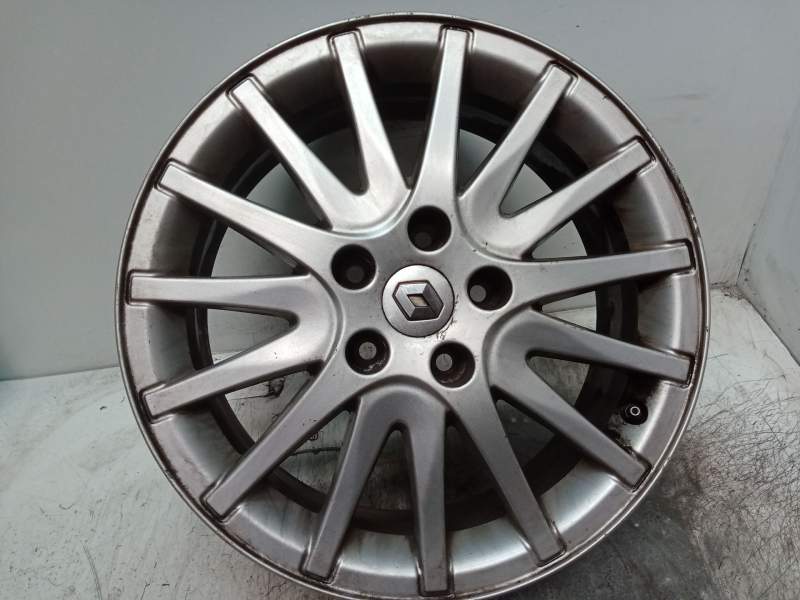 Recambio de llanta para renault laguna iii 1.5 dci diesel referencia OEM IAM 7J17 ET 47 403000034R 
